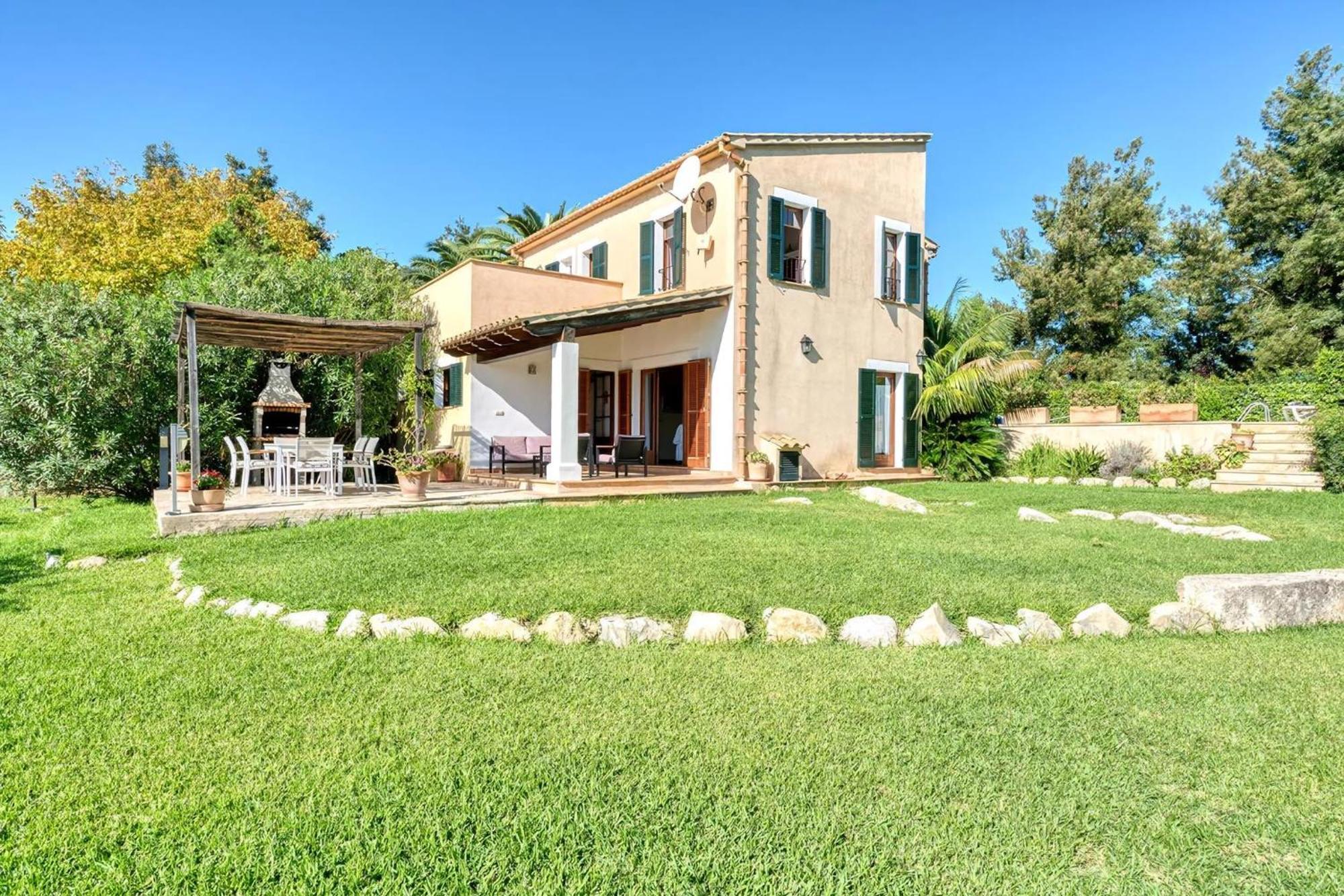 Muy Tranquila Ideal Familias, Y Grupos De Amigos, 3 Dormitorios, 3 Banos, 6 Personas Con Wifi Incluido *